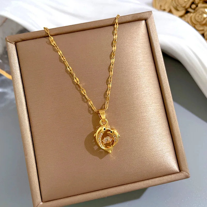 Fashion Women Cute Animal Heart Dolphin Zircon Necklace Copper Chain Necklace Engagement Necklaces for Women Animal Jewelry Gift